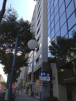 ギャラリービル